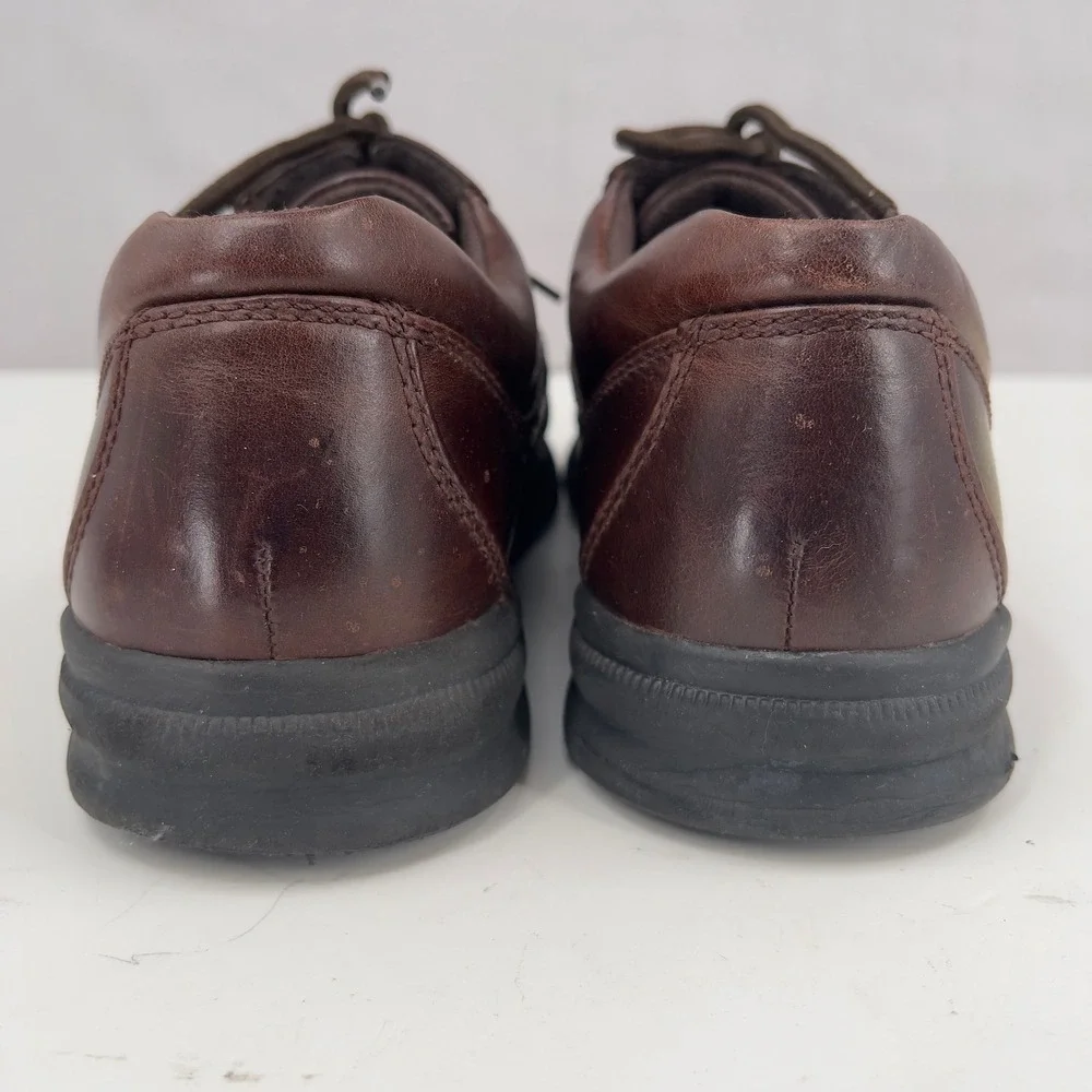 Hush Puppies Men;s Wide Brown Leather Moc Toe Oxford Comfort Shoe 10W